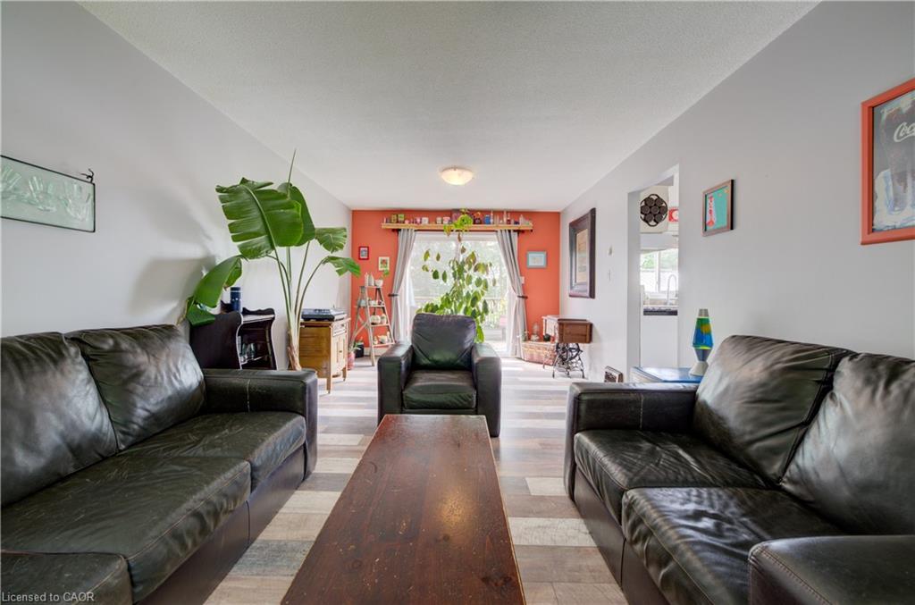 124 Queensway Drive Property Photo 13