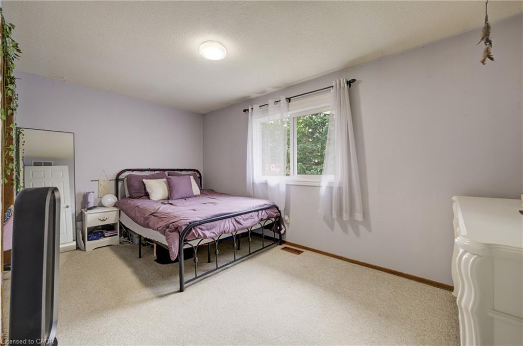124 Queensway Drive Property Photo 18