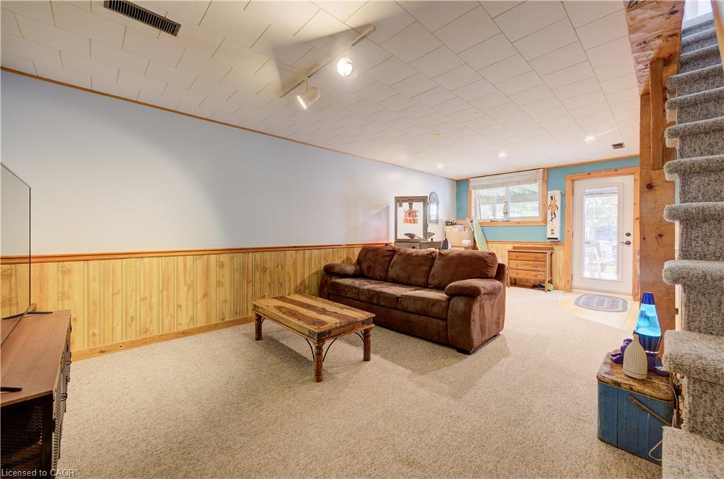 124 Queensway Drive Property Photo 21