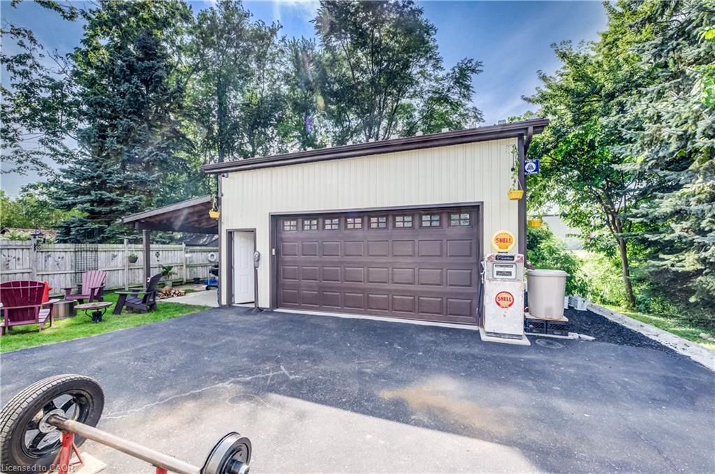 124 Queensway Drive Property Photo 27