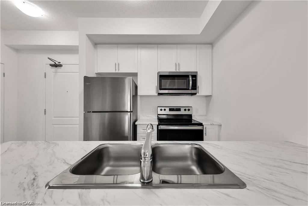 404-470 Dundas Street E Property Photo 12
