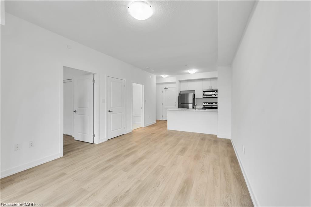 404-470 Dundas Street E Property Photo 18