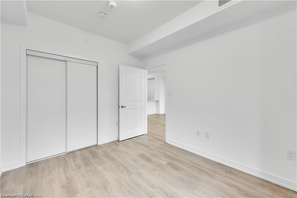 404-470 Dundas Street E Property Photo 20