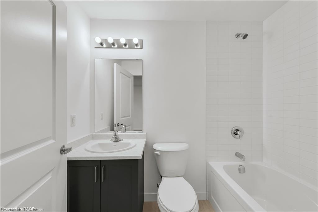 404-470 Dundas Street E Property Photo 22