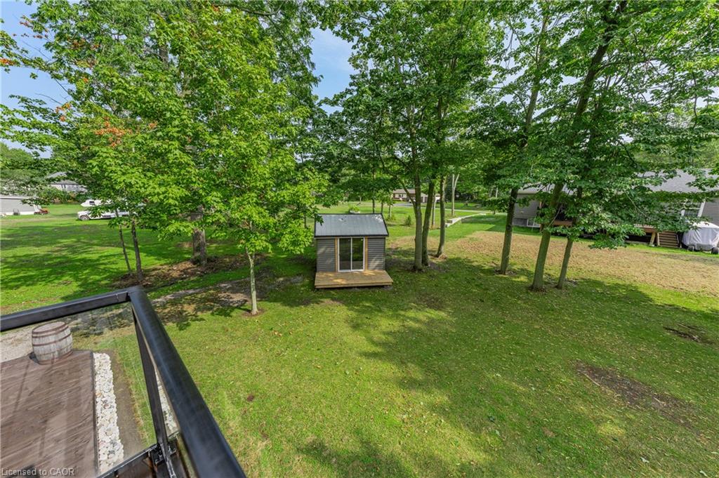 4905 Mapleview Crescent Property Photo 36