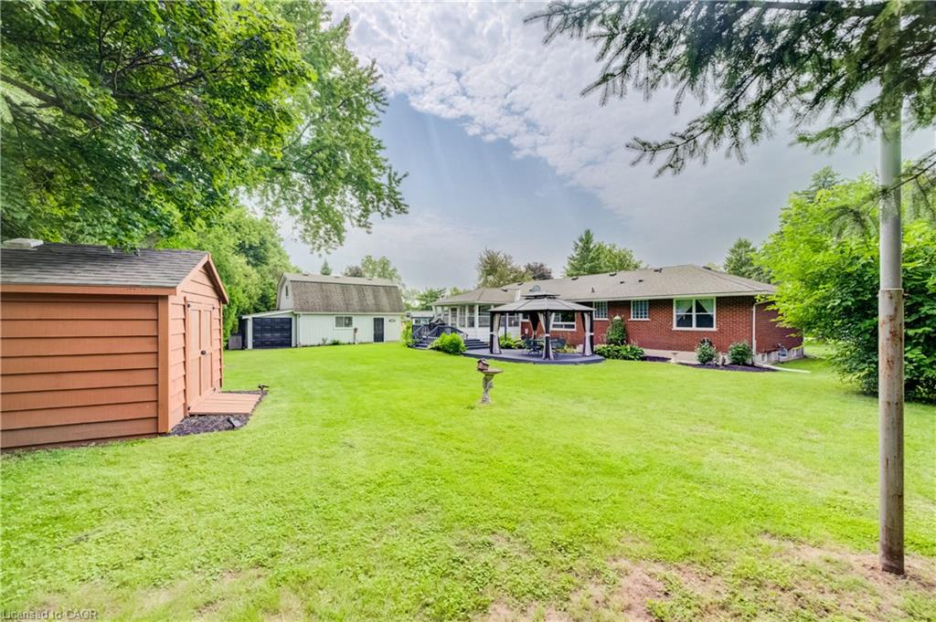 44 Oakwood Drive Property Photo 10