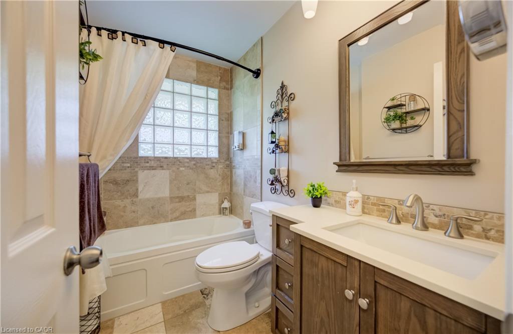 44 Oakwood Drive Property Photo 35