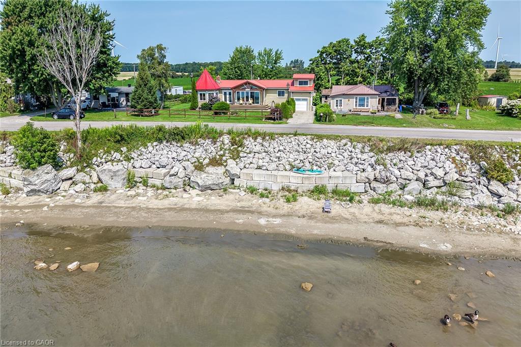 817 Lakeshore Road Property Photo 4
