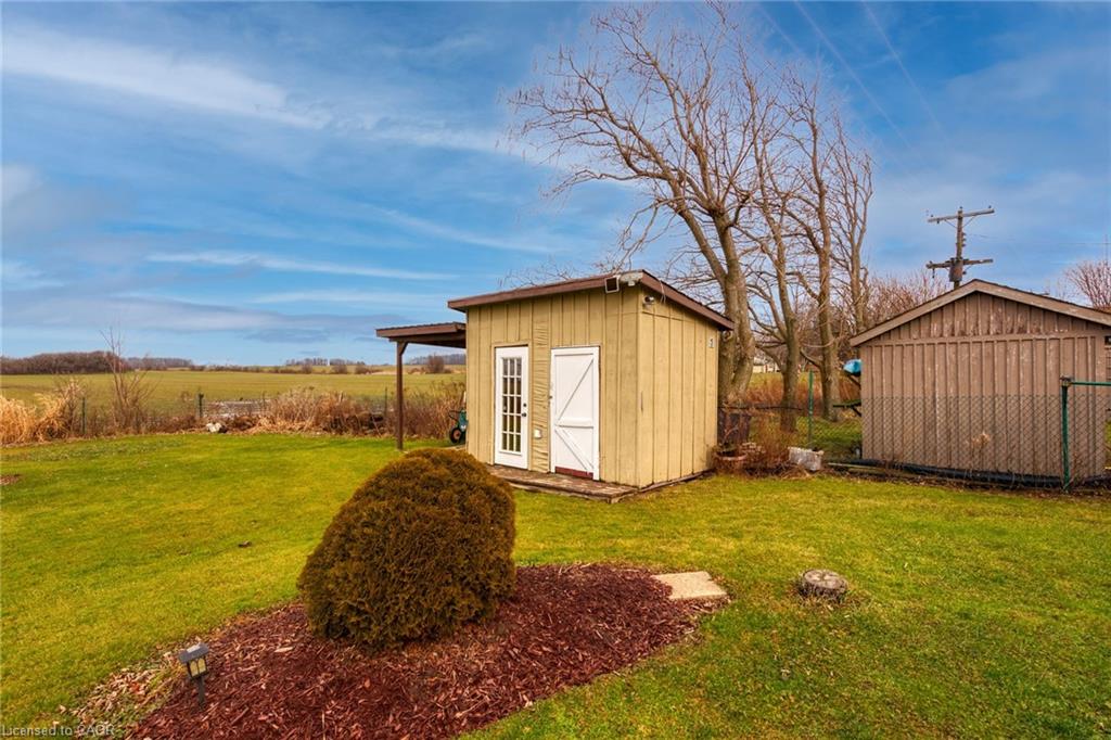817 Lakeshore Road Property Photo 28
