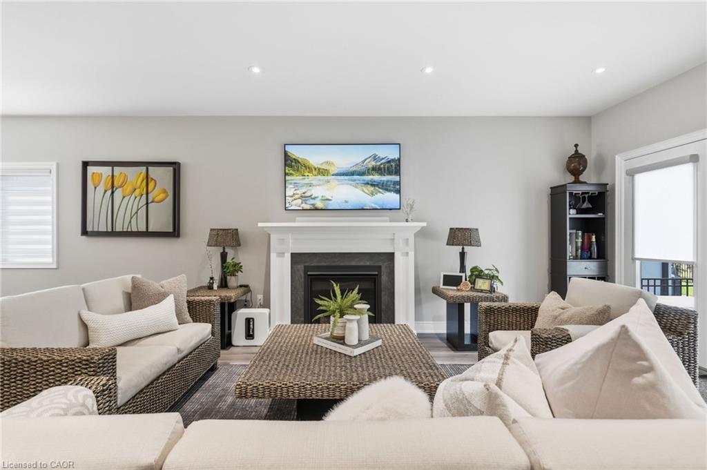 25 Sunrise Court Property Photo 8