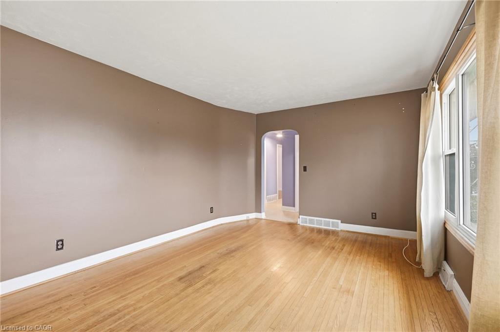 494 Annapolis Avenue Property Photo 6