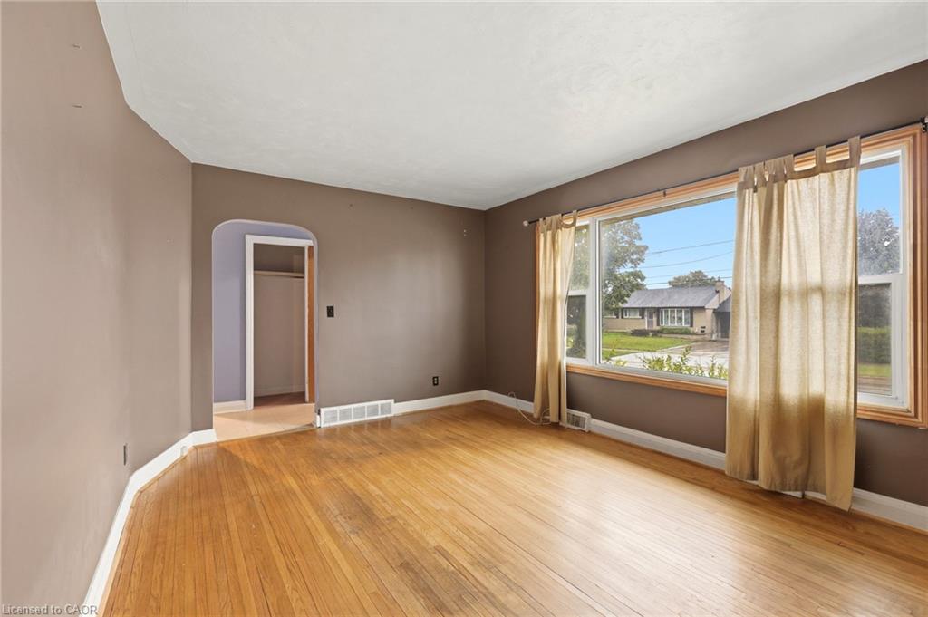 494 Annapolis Avenue Property Photo 7