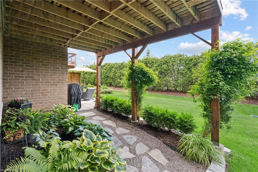 14 Chestnut Drive Property Photo 45