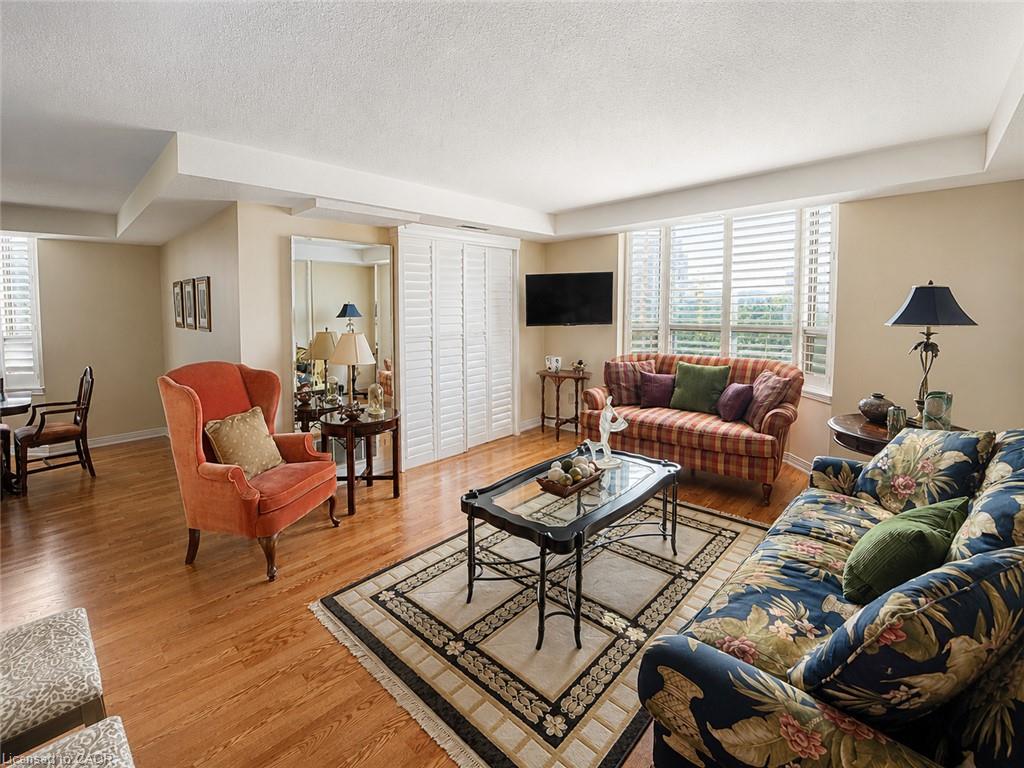 507-8 Village Green Boulevard Property Photo 10