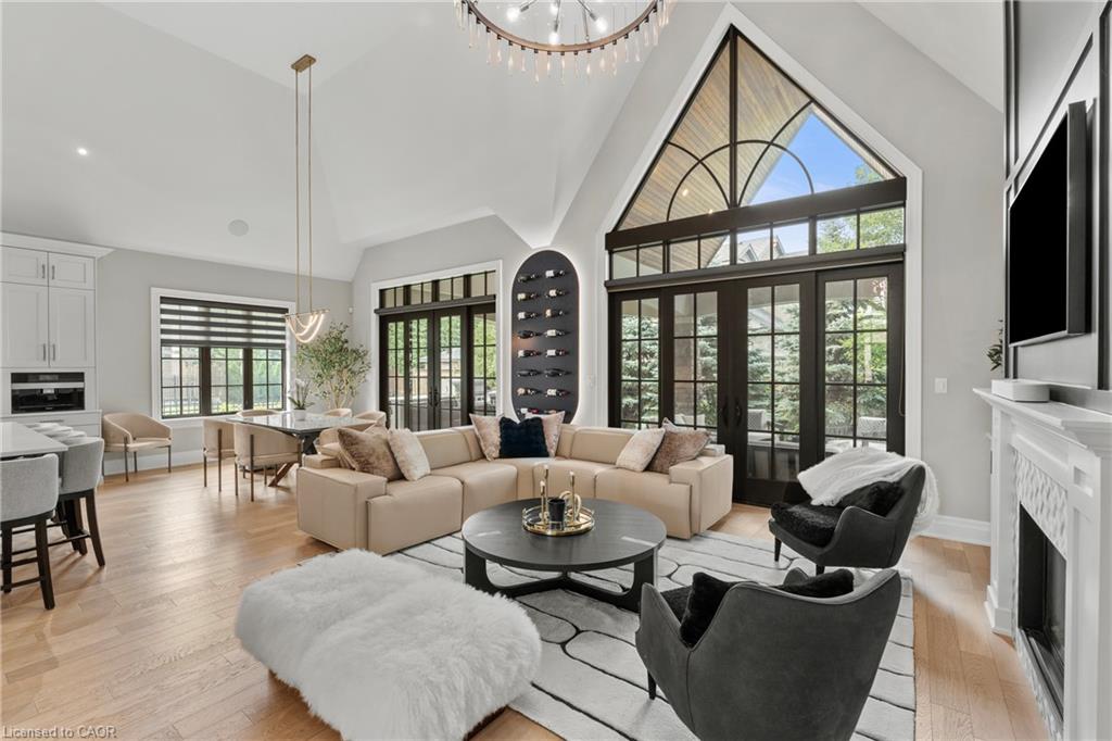 33 Cottage Street Property Photo 10