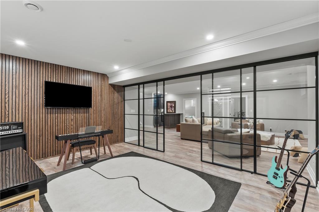 33 Cottage Street Property Photo 28