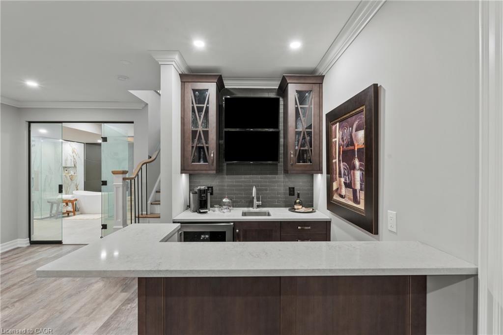 33 Cottage Street Property Photo 33
