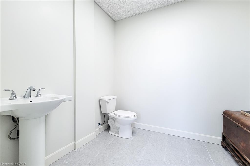 22-395 Anchor Road Property Photo 21