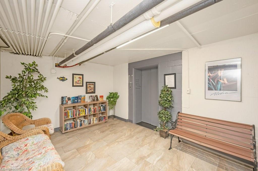 201-9 Grant Boulevard Property Photo 33