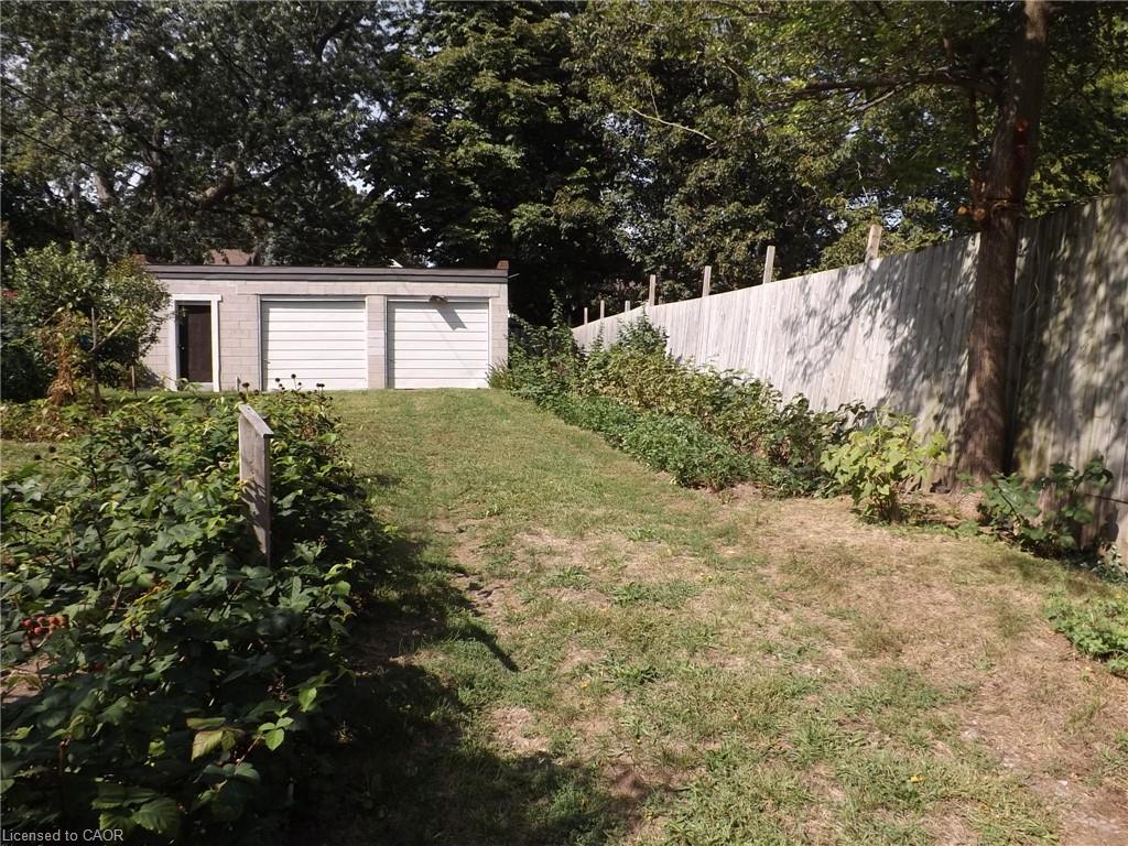 5815 Main Street Property Photo 2