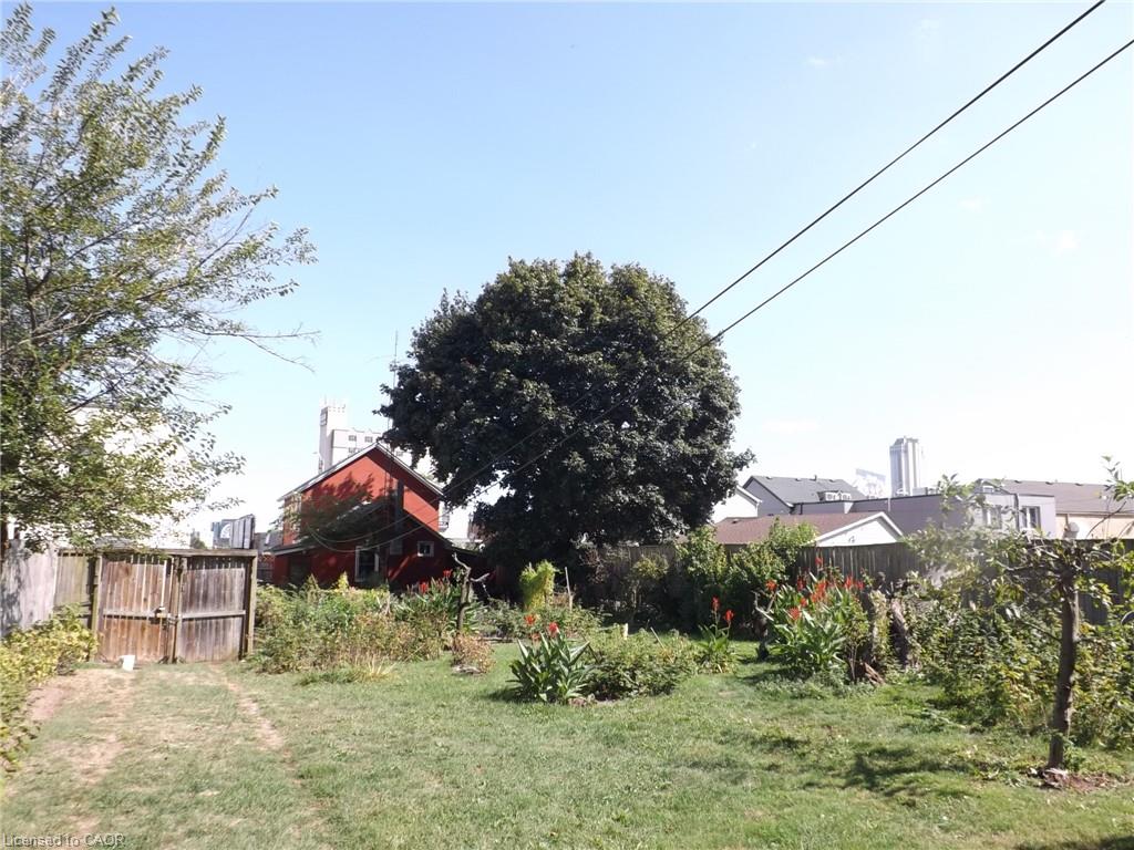 5815 Main Street Property Photo 15