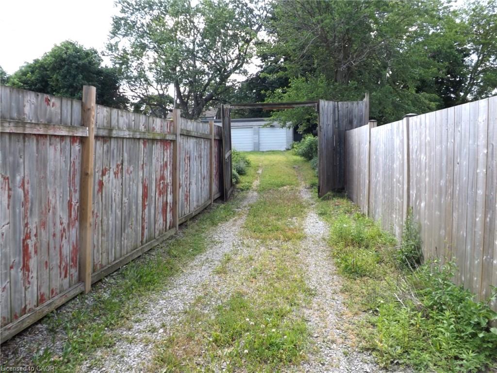 5815 Main Street Property Photo 19