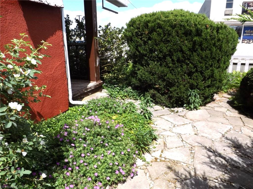 5815 Main Street Property Photo 24