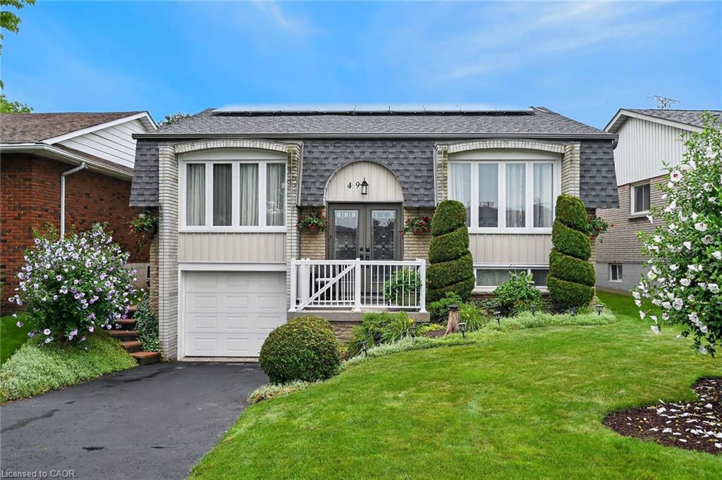 49 Brookstream Court Property Photo 1