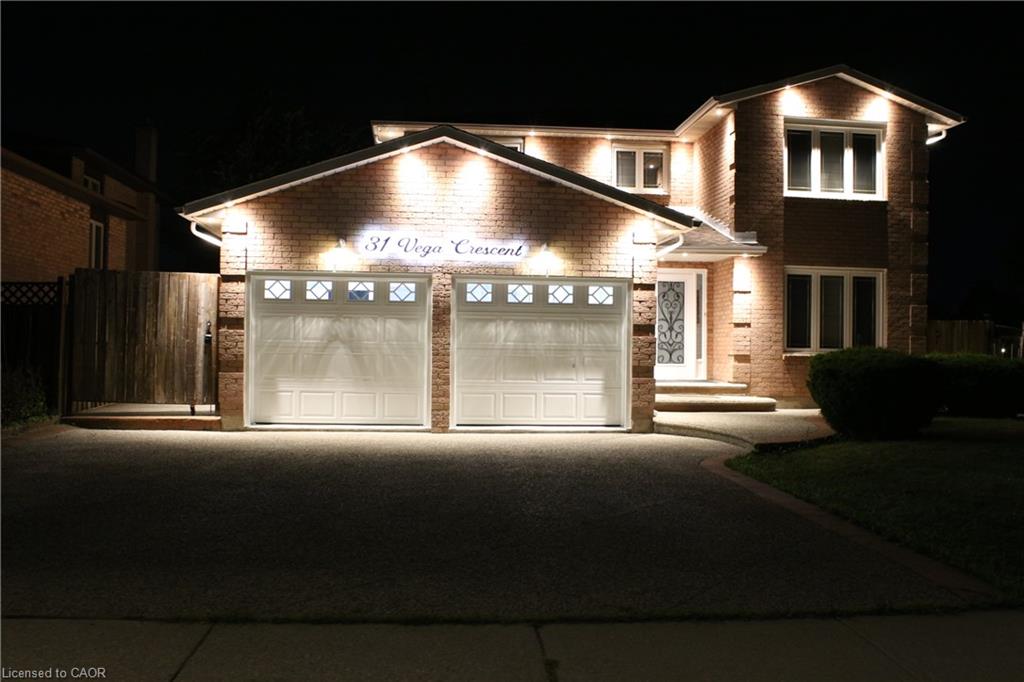 31 Vega Crescent Property Photo 6