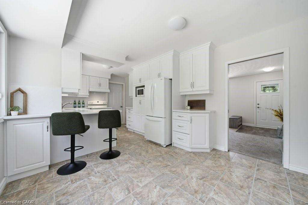 64 Warren Road Property Photo 14