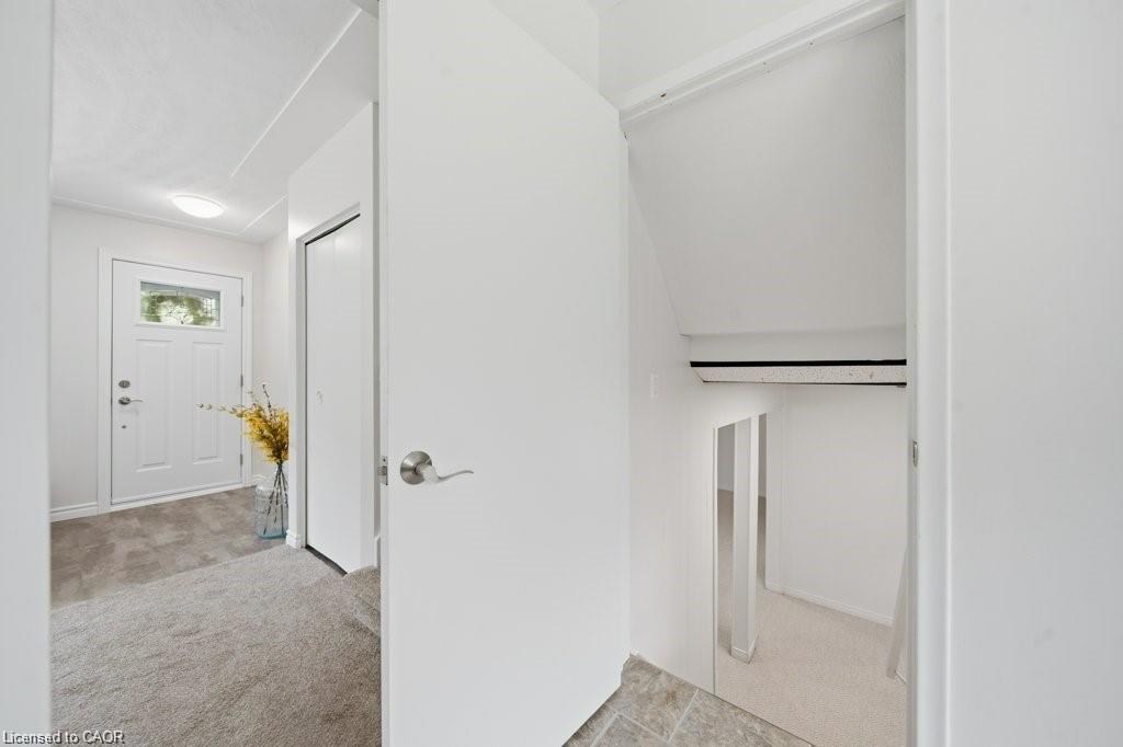 64 Warren Road Property Photo 22