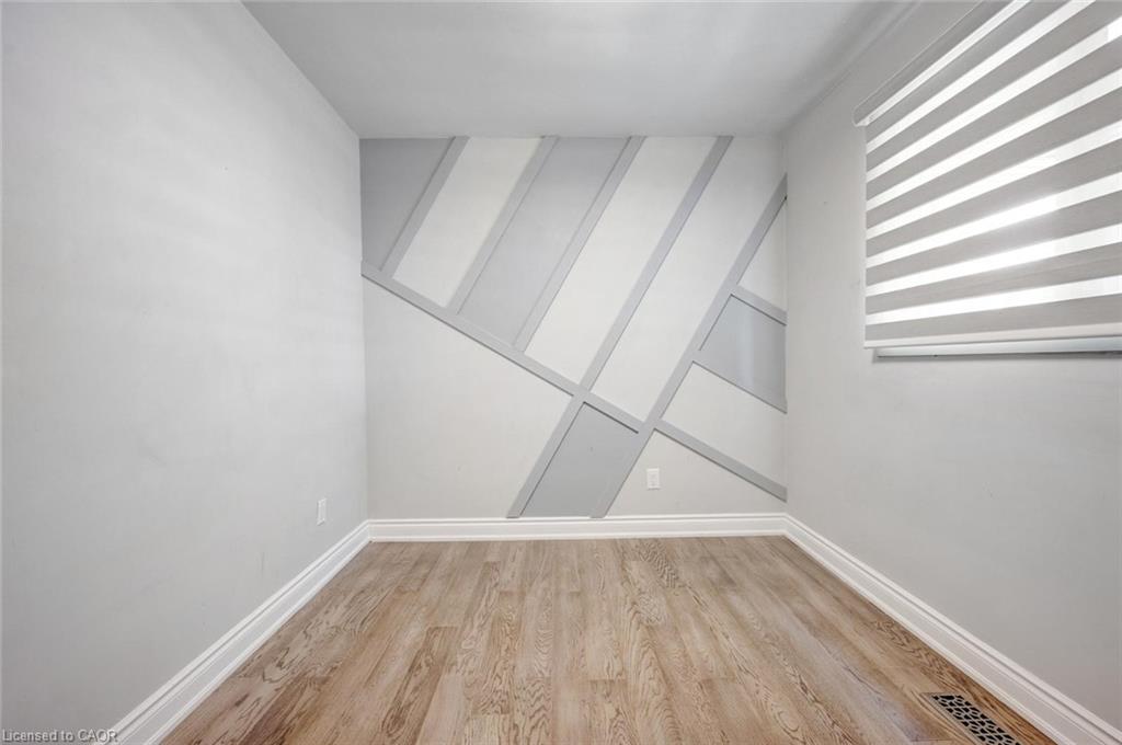 5372 Spruce Avenue Property Photo 11