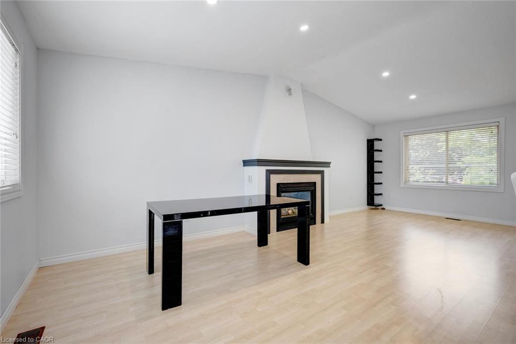 5372 Spruce Avenue Property Photo 14