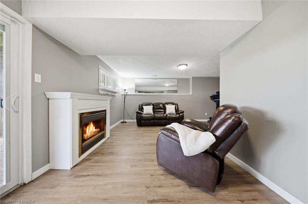 37 Anastasia Crescent Property Photo 20
