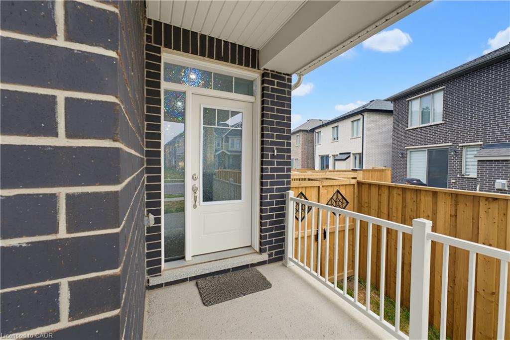 6 Milt Schmidt Street Property Photo 4