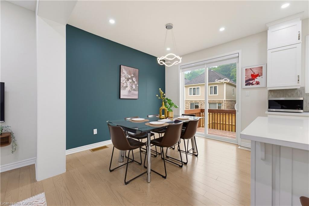 6 Milt Schmidt Street Property Photo 12