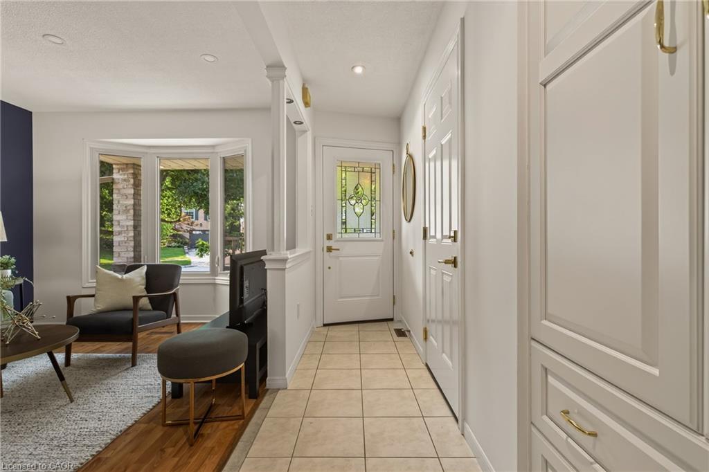 1576 Riley Avenue Property Photo 4