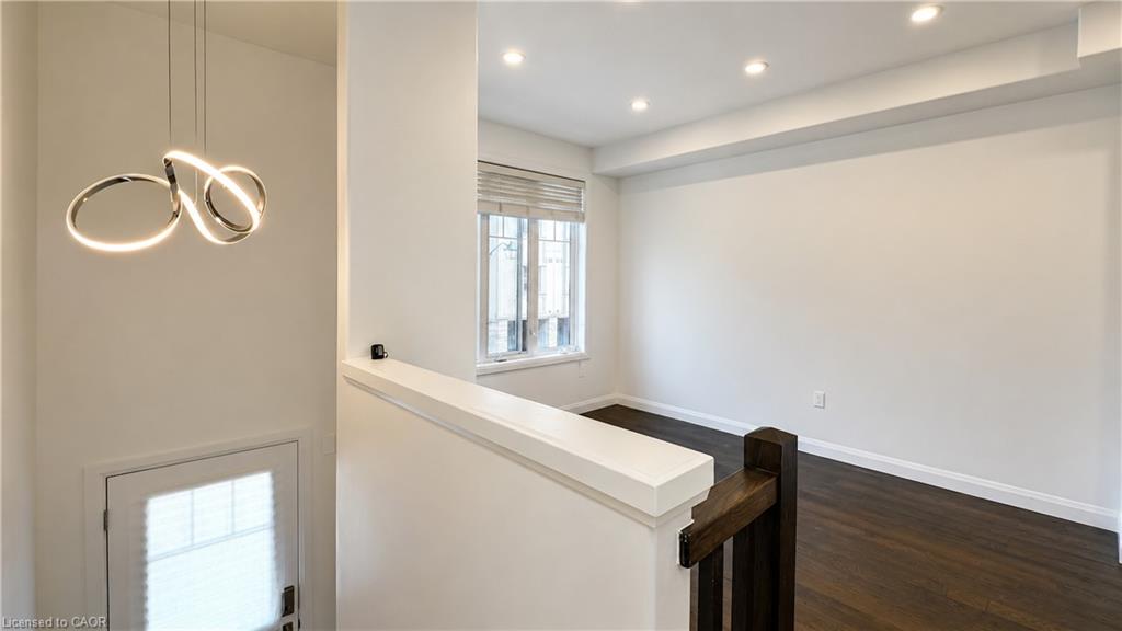 83-1169 Garner Road E Property Photo 5