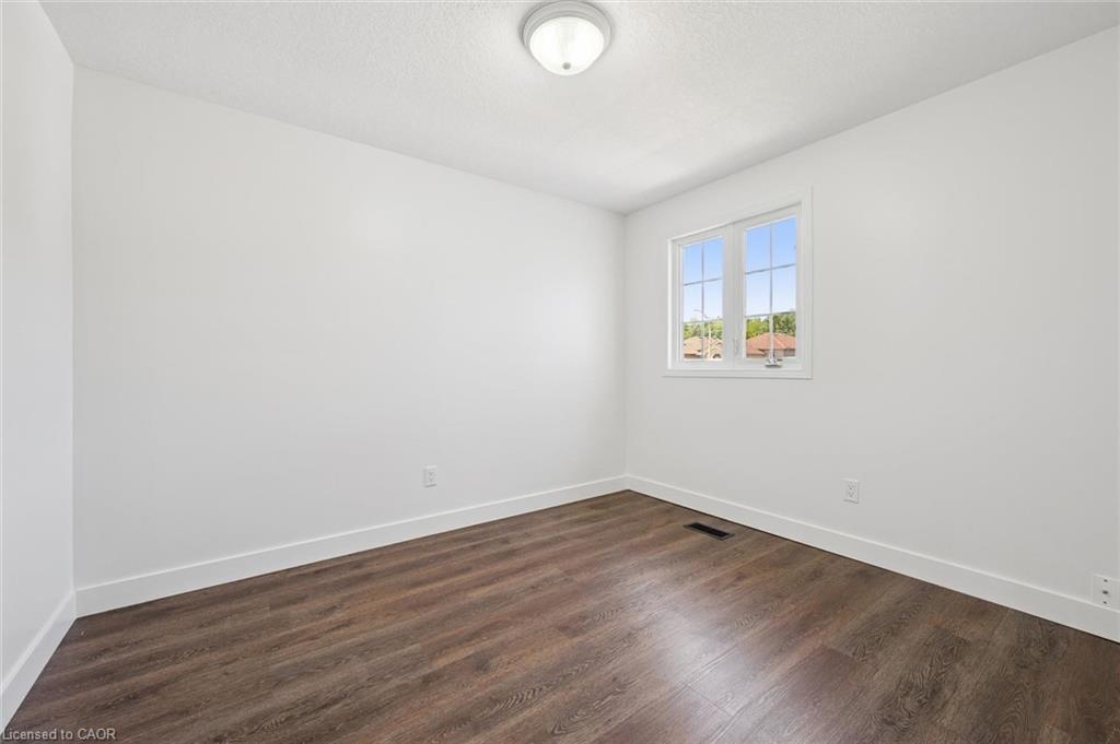 71 Peach Blossom Crescent Property Photo 24