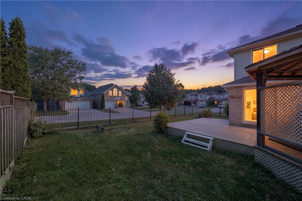 71 Peach Blossom Crescent Property Photo 42