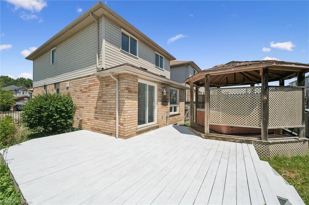 71 Peach Blossom Crescent Property Photo 43