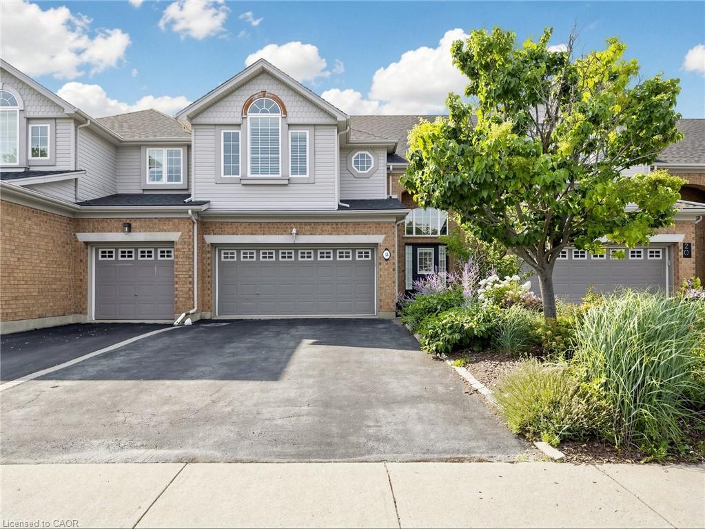 18 Spencer Crescent Property Photo 2