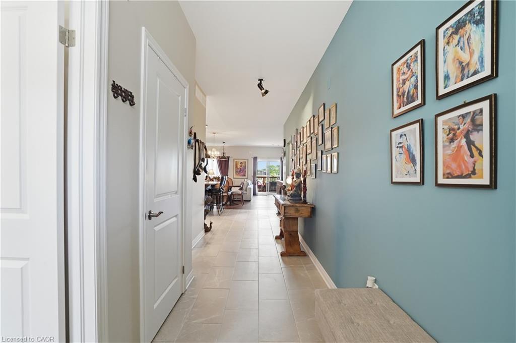 12-45 Dorchester Boulevard S Property Photo 3