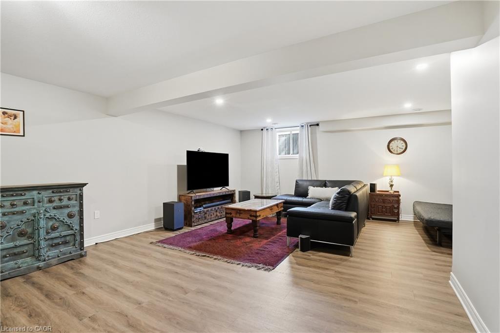 12-45 Dorchester Boulevard S Property Photo 24