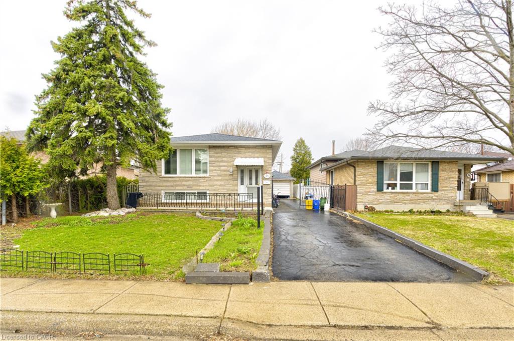 78 Markson Crescent Property Photo 1