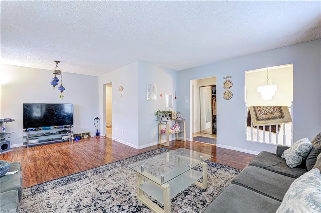 78 Markson Crescent Property Photo 7