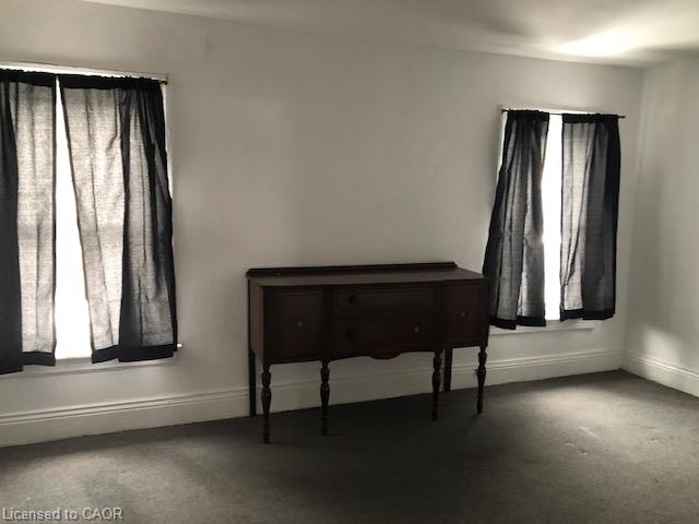216 Dundurn Street S Property Photo 8