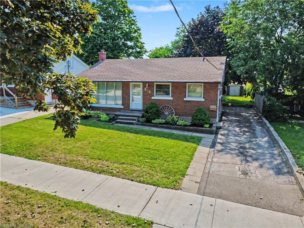 209 Franklin Street S Property Photo 27
