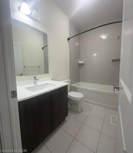 166 Squire Crescent Property Photo 18