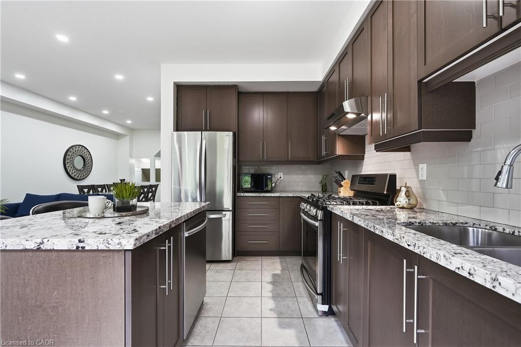 161 Kinsman Drive Property Photo 17